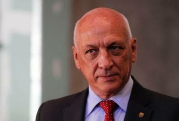 Imagen de Presos con celulares: Bonfatti acus&oacute; a polic&iacute;as "corruptos"