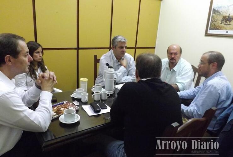 La reunión tuvo lugar este martes en el concejo municipal