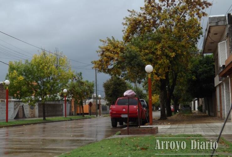 El hecho sucedió frente a la Escuela Técnica Nº650, Juan B. Justo entre Moreno y Rivadavia.