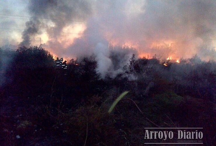 Imagen de Incendio en el basural del Paraje "El Ombú"