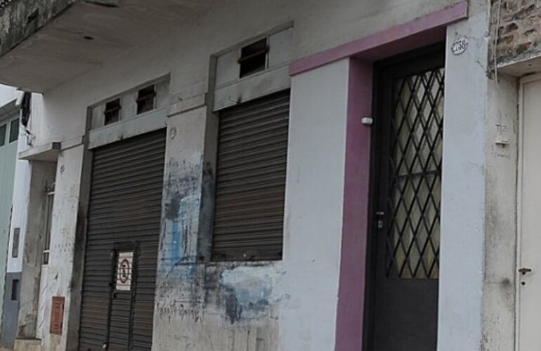 Imagen de Investigan por qué no hubo informes ambientales sobre la adopción de la nena que estuvo nueve años encerrada