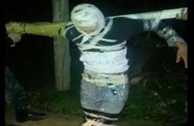 Imagen de Seis de los doce polic&iacute;as fueron liberados