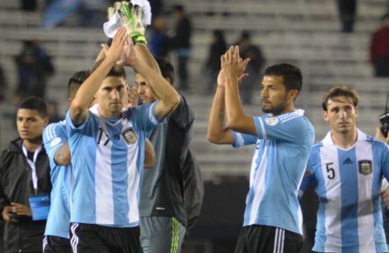 Imagen de Según analistas internacionales Argentina llegará a la final del Mundial ante Brasil