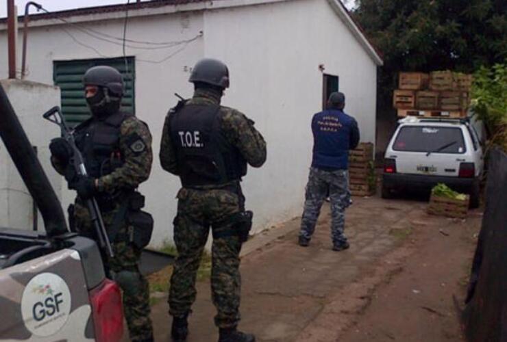 El operativo principal se realizó en Ugarte al 700, en la zona oeste de Rosario. El operativo principal se realizó en Ugarte al 700, en la zona oeste de Rosario.