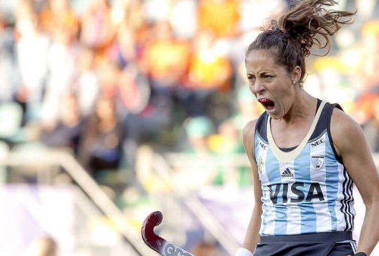 Imagen de Las Leonas vencieron a Sudáfrica en el debut mundialista