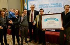 Imagen de La C&aacute;mara de Diputados distingui&oacute; al  Proyecto �Tiburones del Paran&aacute;�