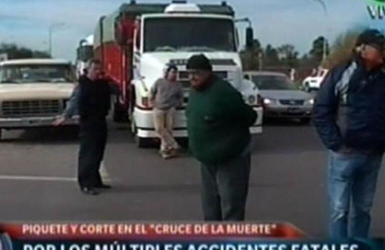 El camionero dijo que no paró porque estaba "apurado" para entregar la mercadería que transportaba.