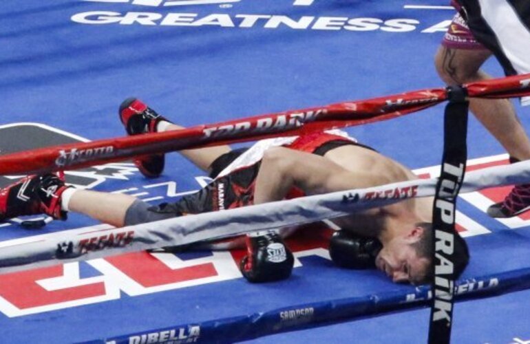 Imagen de Mientras que "Maravilla" Martínez analiza si sigue, su coach le pide que se retire