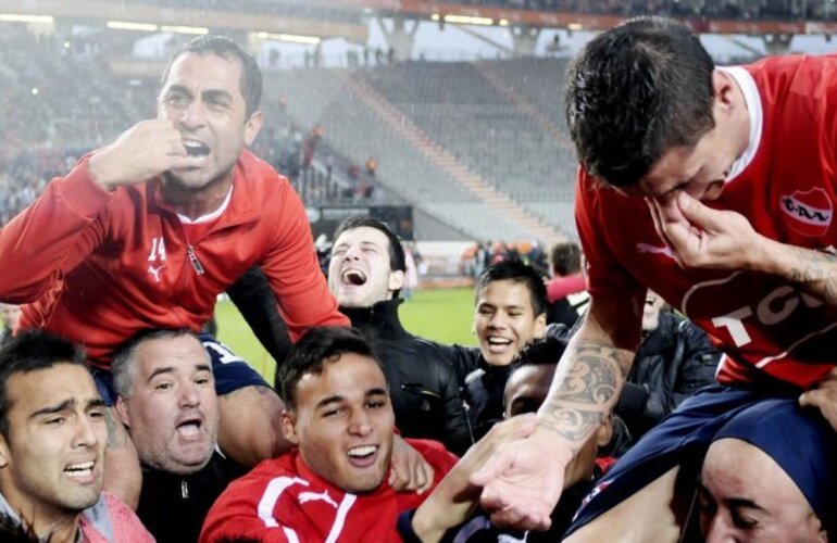 Imagen de Independiente le gan&oacute; a Hurac&aacute;n y volvi&oacute; a Primera