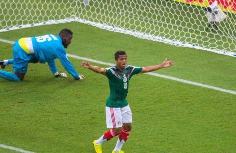 Imagen de Brasil 2014: M&eacute;xico se sobrepuso a los errores arbitrales y derrot&oacute; a Camer&uacute;n en Natal