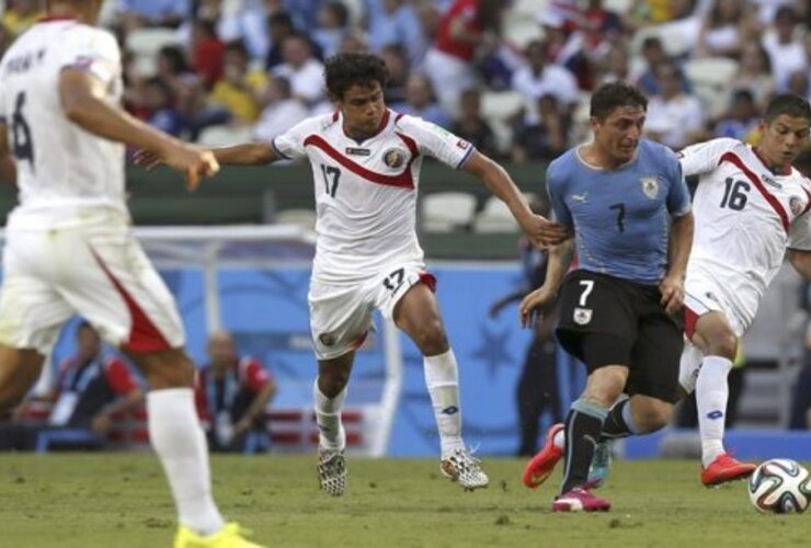 Imagen de Brasil 2014: Costa Rica se lo dio vuelta a Uruguay y propinó el gran golpe en Fortaleza