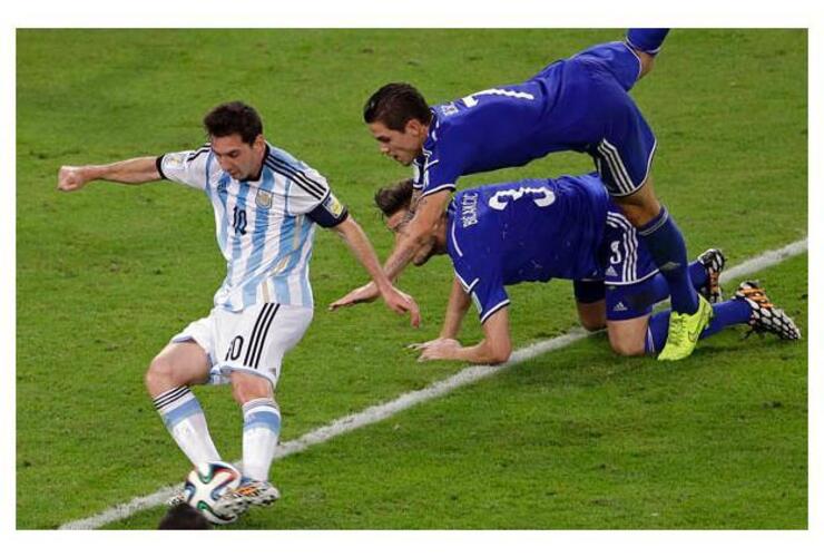 Imagen de La foto de la "apilada" de Messi fue furor en Twitter y su nombre sumó 134 mil menciones por minuto