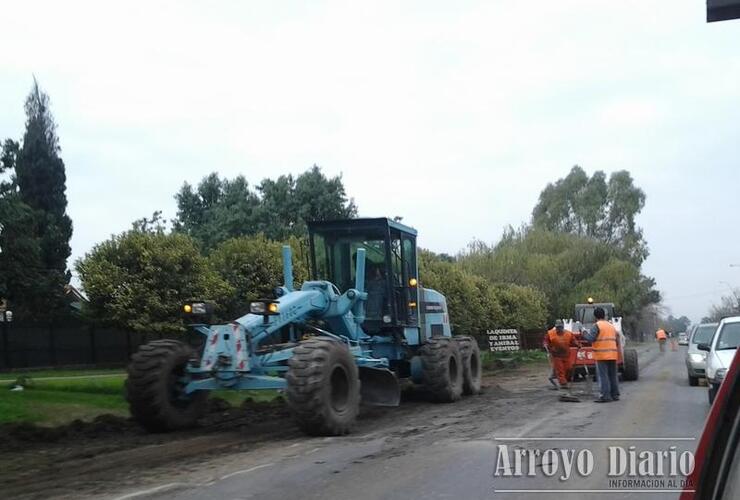 Los obreros trabajan este lunes en General Lagos