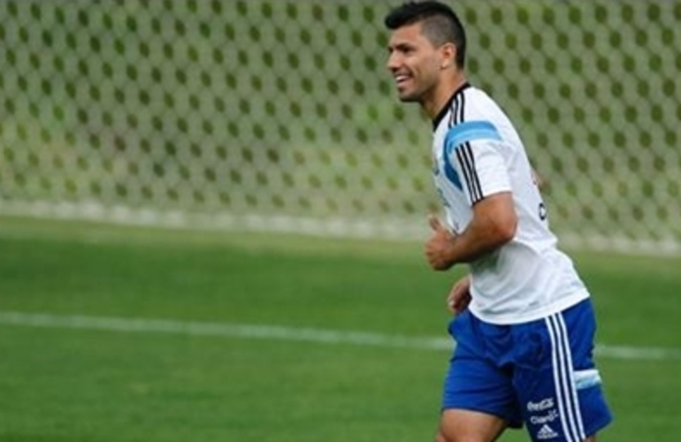 Imagen de El Kun Agüero apura la recuperación pero no llegará al partido ante Bélgica