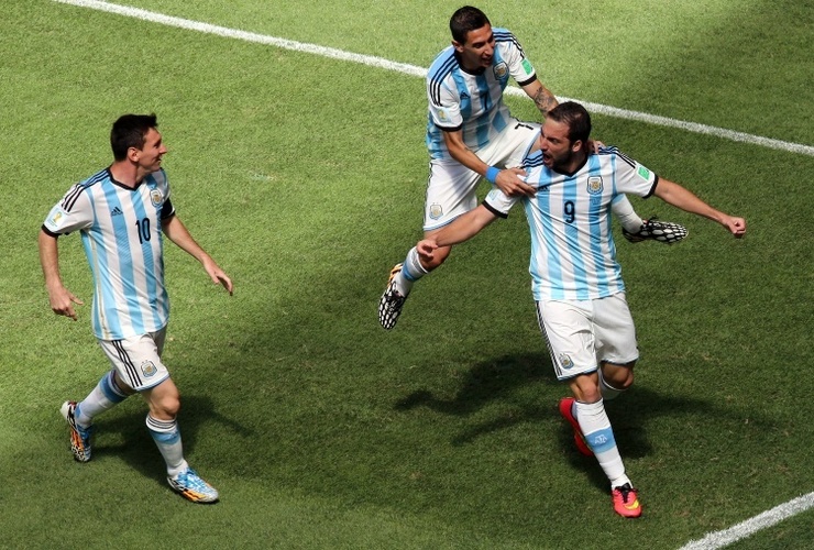 Imagen de Argentina derrota 1 a 0 a Bélgica con un gol de Gonzalo Huguaín