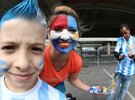 Imagen de Los hinchas ya le dan color al duelo entre Argentina y Holanda