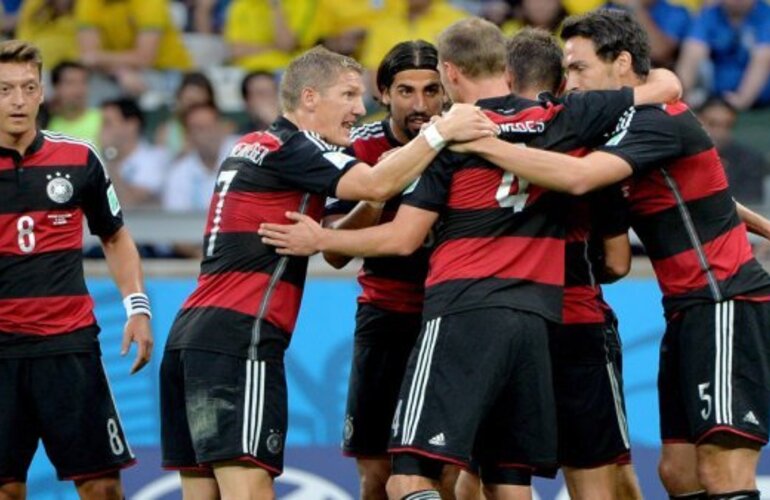 Imagen de Un premio r&eacute;cord para Alemania si supera a la Argentina en la final del Mundial