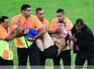Imagen de La invasión de cancha que no mostró la televisión