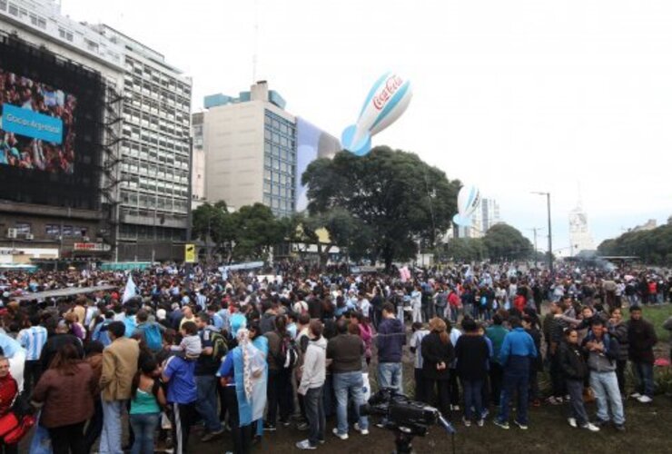 Imagen de Desmantelaron el escenario que la AFA había levantado en el Obelisco