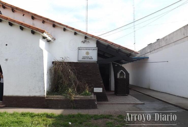 Por razones de jurisdicci&oacute;n los tr&aacute;mites de rigor estuvieron a cargo de la Subcomisar&iacute;a 11&ordm; de Fighiera.