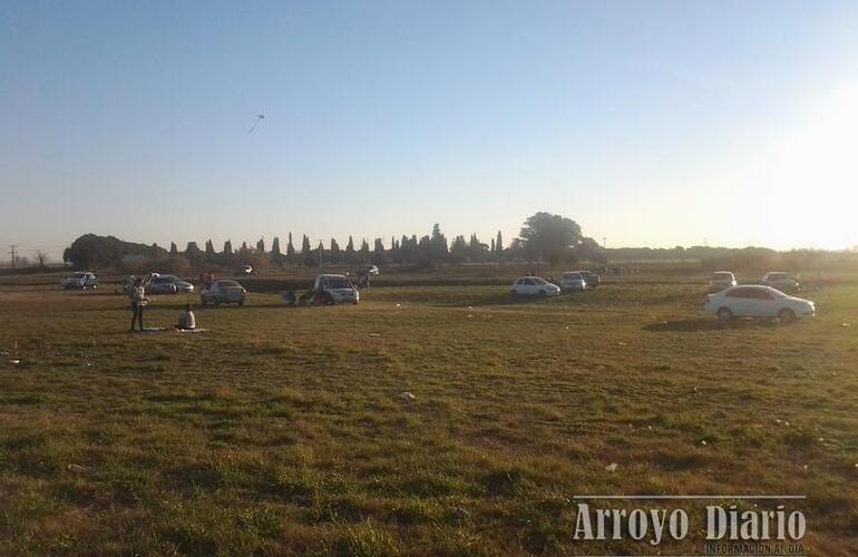 En Arroyo Seco muchos eligen ultimamente la zona de autopista para disfrutar de la tarde.