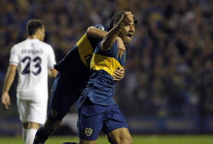 El Cata Díaz anotó el primer gol de Boca.