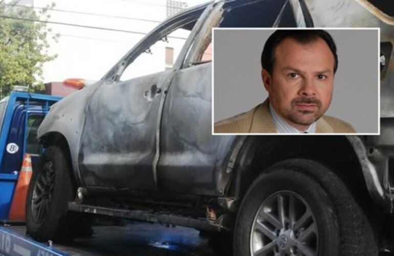 Imagen de Le incendiaron la camioneta del periodista Gustavo Sylvestre