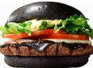Imagen de Crean la hamburguesa completamente negra en Japón