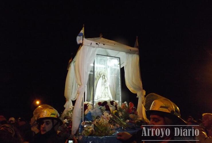 Imagen de 21º Peregrinación Rosario  San Nicolás: La carroza de la virgen pasó por Arroyo Seco