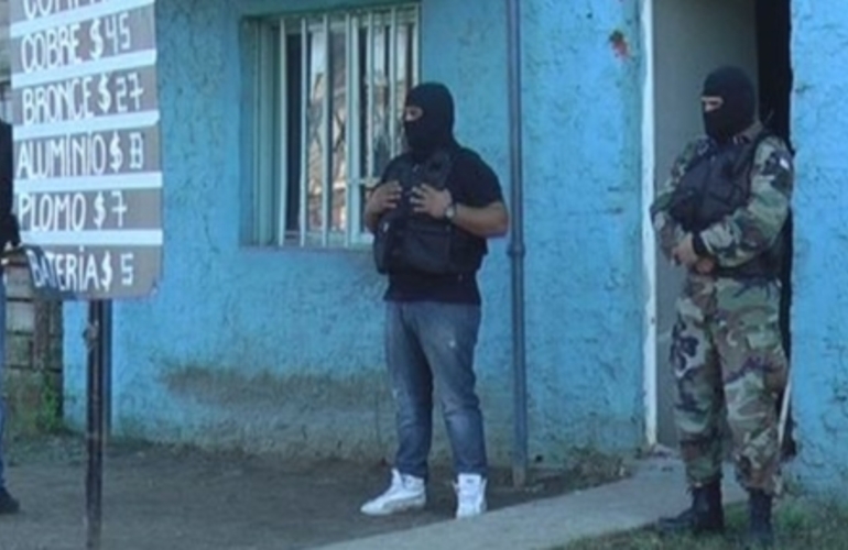 Un megaoperativo sacudi&oacute; el barrio en el l&iacute;mite con P&eacute;rez. Foto: El Tres
