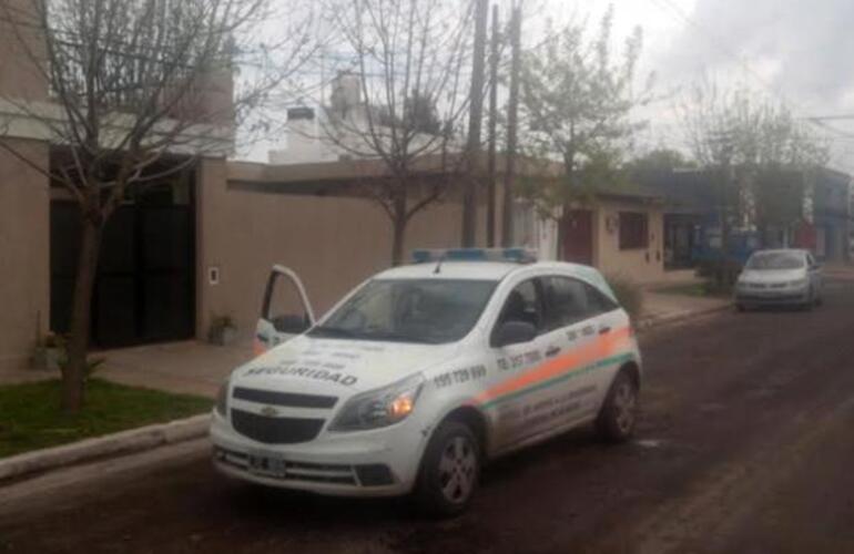 El frente del consultorio asaltado esta mañana en Alvear. Foto: Sebastián S. Meccia. La Capital