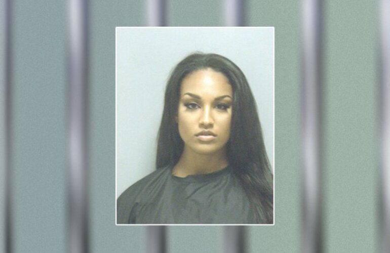 Imagen de La nueva novia de la internet tumbera: una chica logr&oacute; la mejor foto de presidiaria