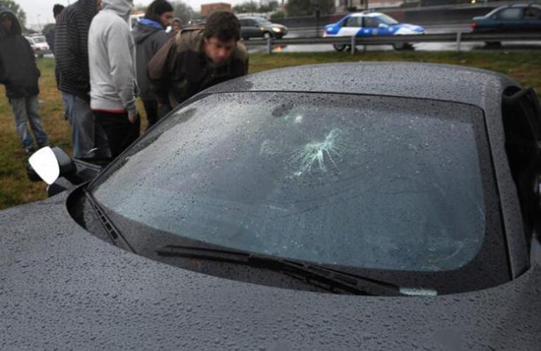 Imagen de Las pericias al auto de Paladini revelaron "dos impactos exteriores por elementos contundentes"