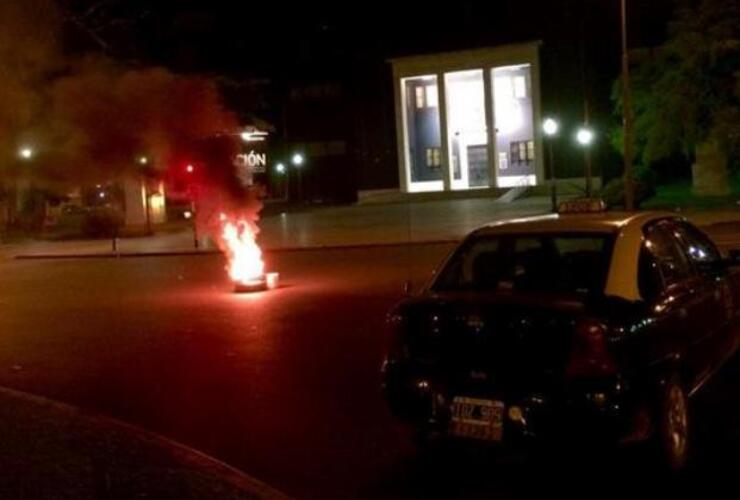 Imagen de Chofer sufrió un violento asalto en la zona sur y el hecho desató una protesta