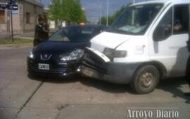 Imagen de Accidente entre dos vehículos