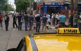Imagen de Rosario: El paro de taxistas continúa hasta este jueves a las 6