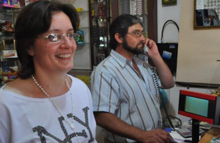 En Santa Clara, los dueños de la agencia siguen con la incógnita y aseguran que aún desconocen quién es la agraciada. En Santa Clara, los dueños de la agencia siguen con la incógnita y aseguran que aún desconocen quién es la agraciada.