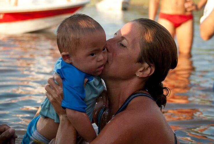 Imagen de Estreno Nacional de  Abrazos de agua, la película