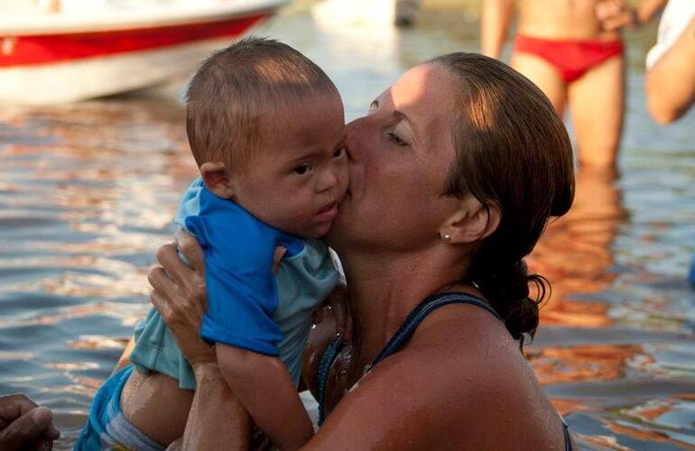 Imagen de Estreno Nacional de  Abrazos de agua, la película