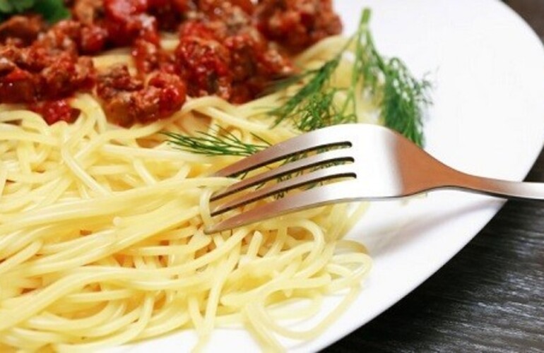 Imagen de Una porción de pastas tiene las mismas calorías que una ensalada