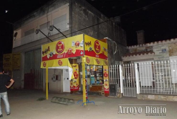 El kiosco está ubicado sobre calle San Nicolás al 500