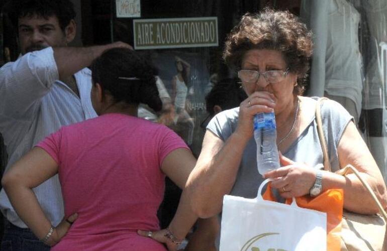 Imagen de La t&eacute;rmica pas&oacute; los 40&ordm; y hay alerta