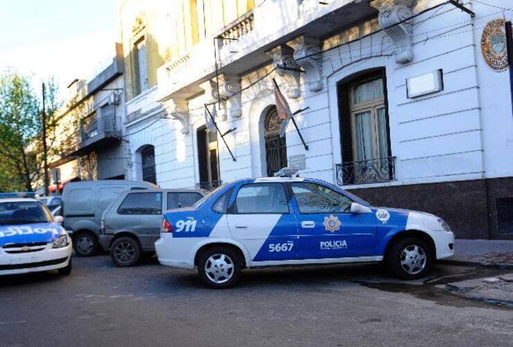 La seccional de Cafferata al 300, escenario de un motín anoche. Foto: La Capital La seccional de Cafferata al 300, escenario de un motín anoche. Foto: La Capital