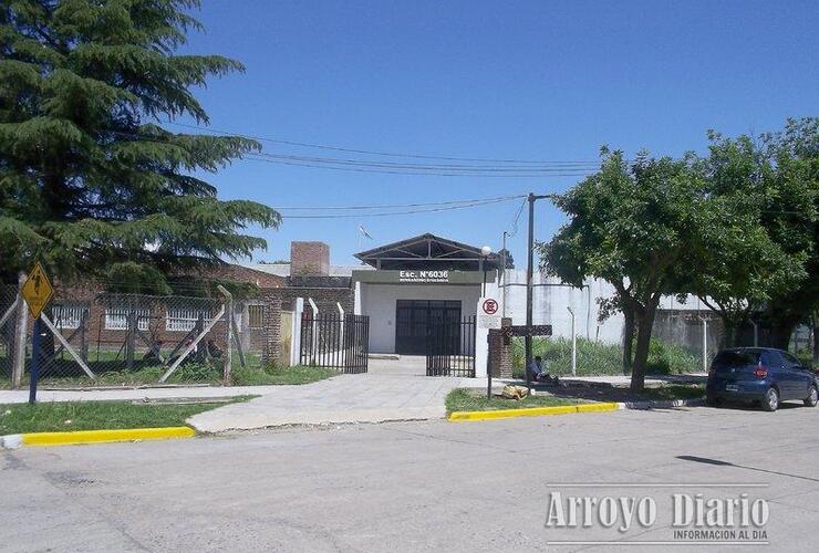 La Escuela Nº 6036 está ubicada en Juan B. Justo y Juárez Celman