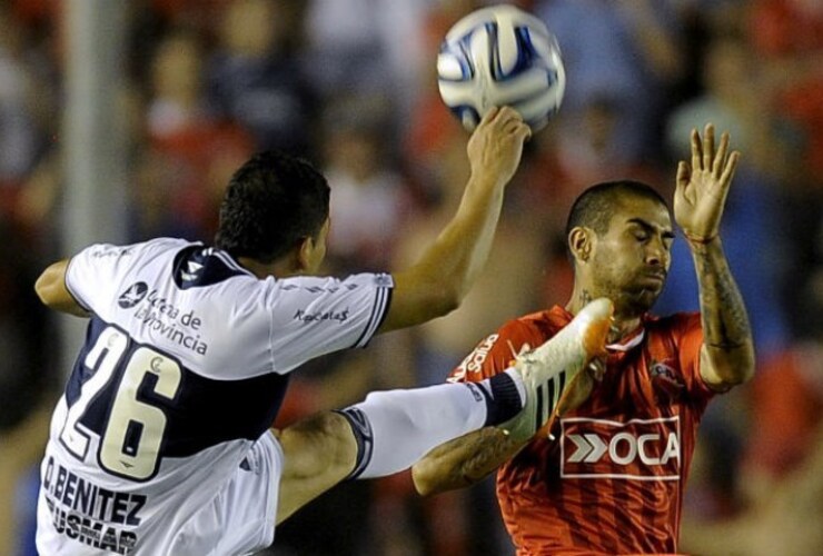 Imagen de Gimnasia amargó a Independiente