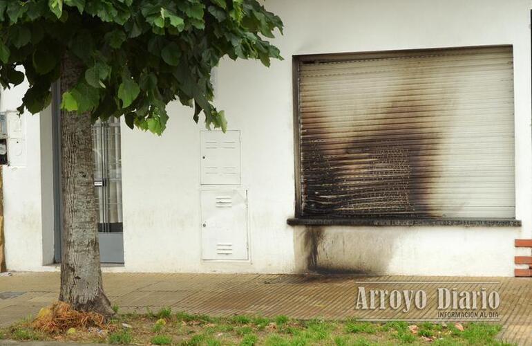 Imagen de Tras el fallo: Lanzaron una bomba molotov en la Liga