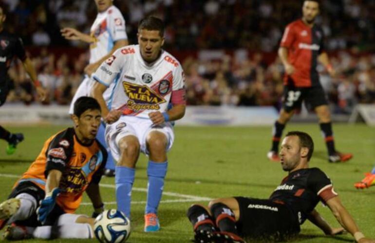 Imagen de Newell's sufrió un duro porrazo en un Coloso con mucho olor a cambios