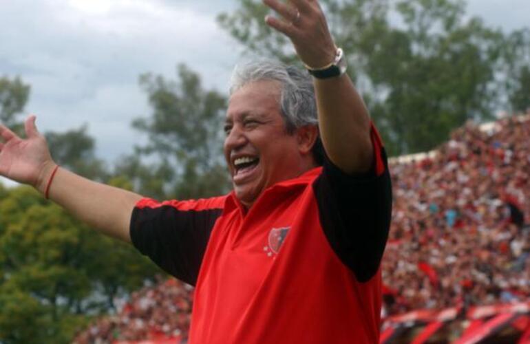 “Arreglé todo con los dirigentes”, contó ayer Gallego con suma felicidad después de acordar el vínculo. Foto: A.Amaya. La Capital “Arreglé todo con los dirigentes”, contó ayer Gallego con suma felicidad después de acordar el vínculo. Foto: A.Amaya. La Capital