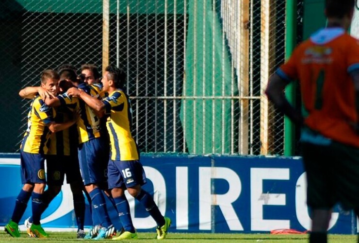 Imagen de Central se despidió del torneo con un agónico triunfo ante Banfield