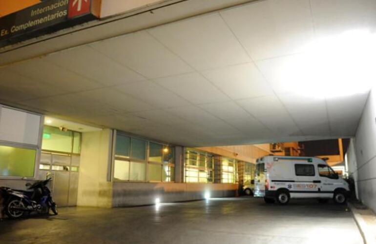 Imagen de Un hombre con pedido de captura por no regresar a la c&aacute;rcel apu&ntilde;al&oacute; a su vecino